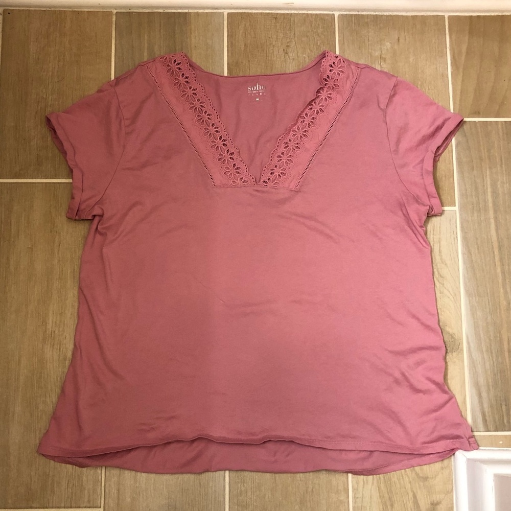 Women’s NY&Co XXL Soho lace trim pink top